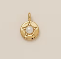 Charm Piedra Perla