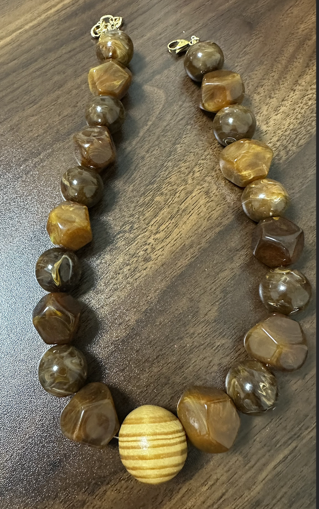 Collar Rombos y Bolas Dulce de Leche