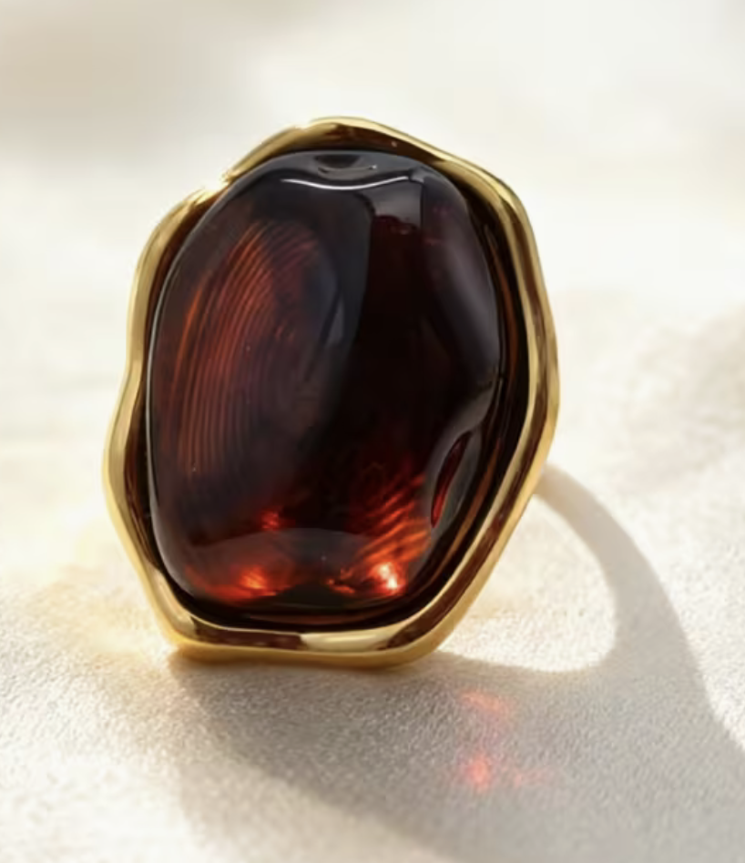 Anillo piedra color ambar - Dorado/Stainless Steel